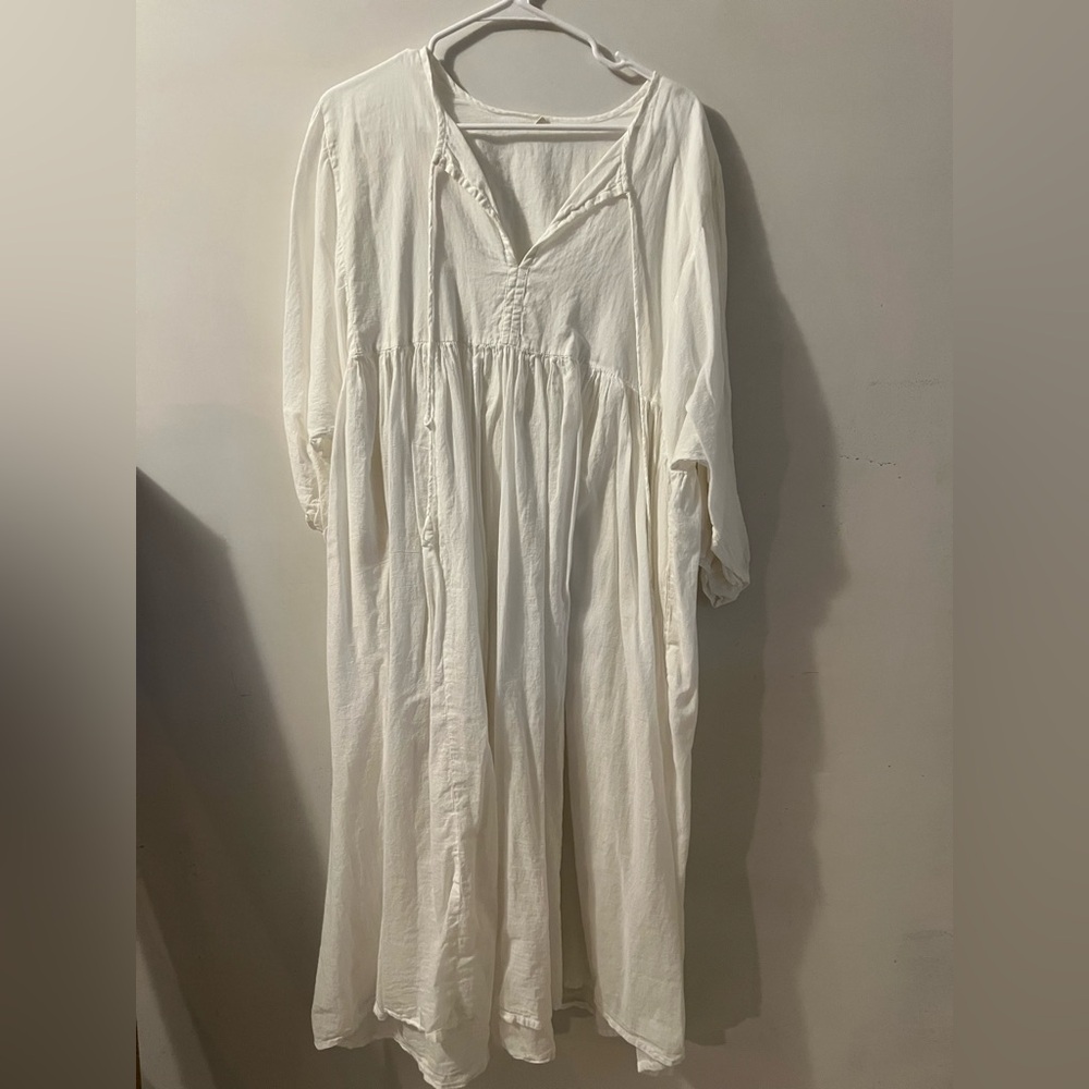Chic Cream Long Sleeve Dress